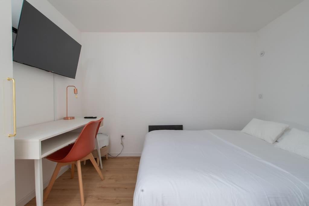 Confort Climatise Et Suite Privee En Sousplex モンペリエ エクステリア 写真